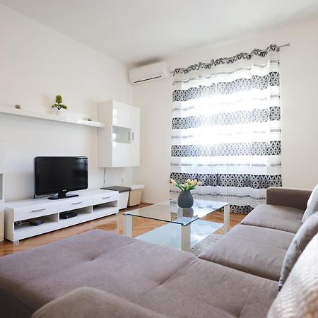 Zara City Center Apartment Ngoại thất bức ảnh