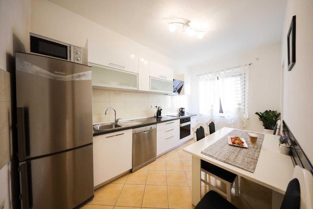 Zara City Center Apartment Ngoại thất bức ảnh